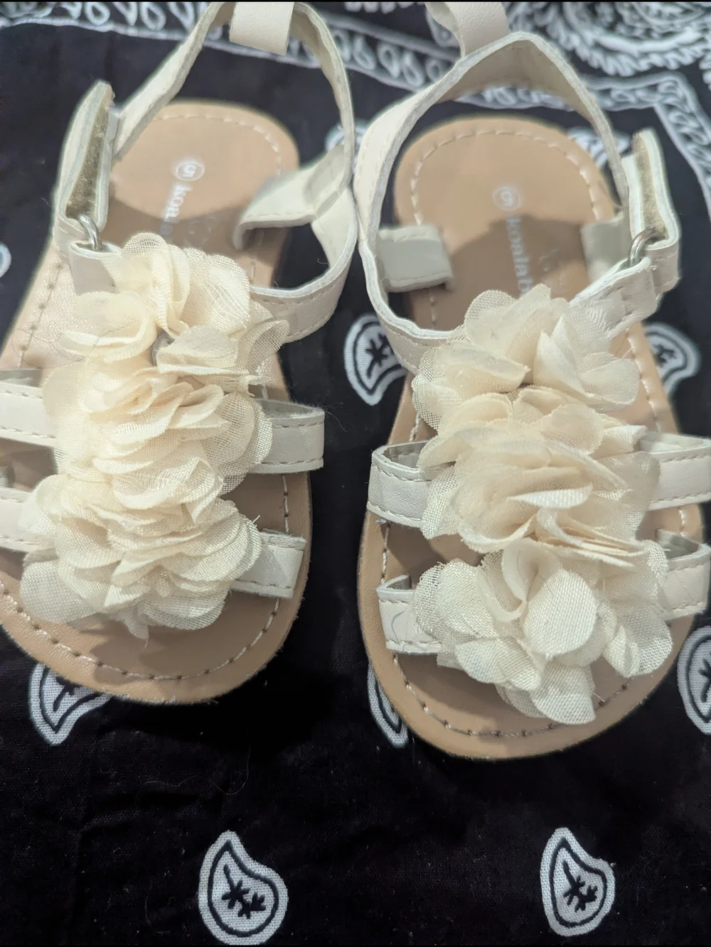 Girls Cream Floral Strap Sandals